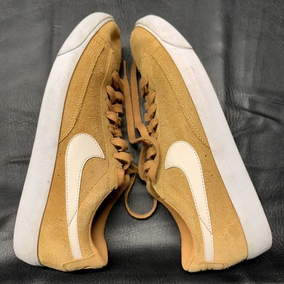 Nike SB Blazer Low Tan Suede - Picture 6 of 7